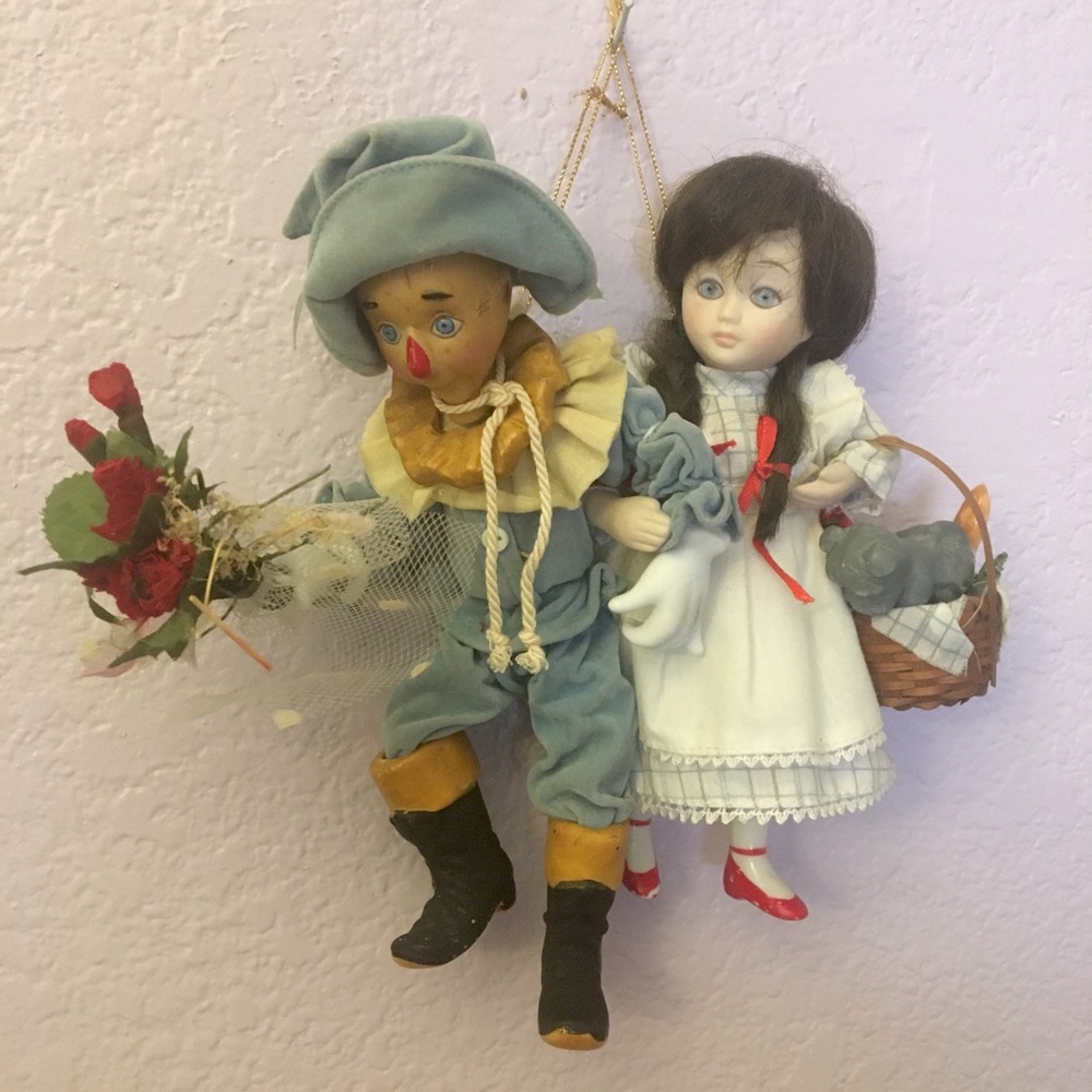 Vintage Wizard of Oz figurines